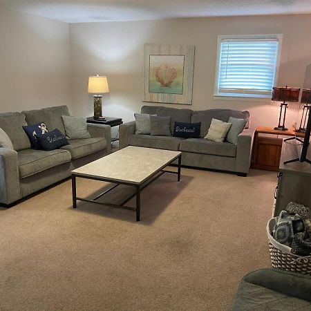 2Br Pet Friendly Home In Sneads Ferry With Parking 外观 照片