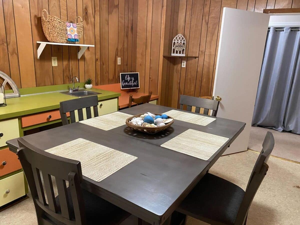 2Br Pet Friendly Home In Sneads Ferry With Parking 外观 照片