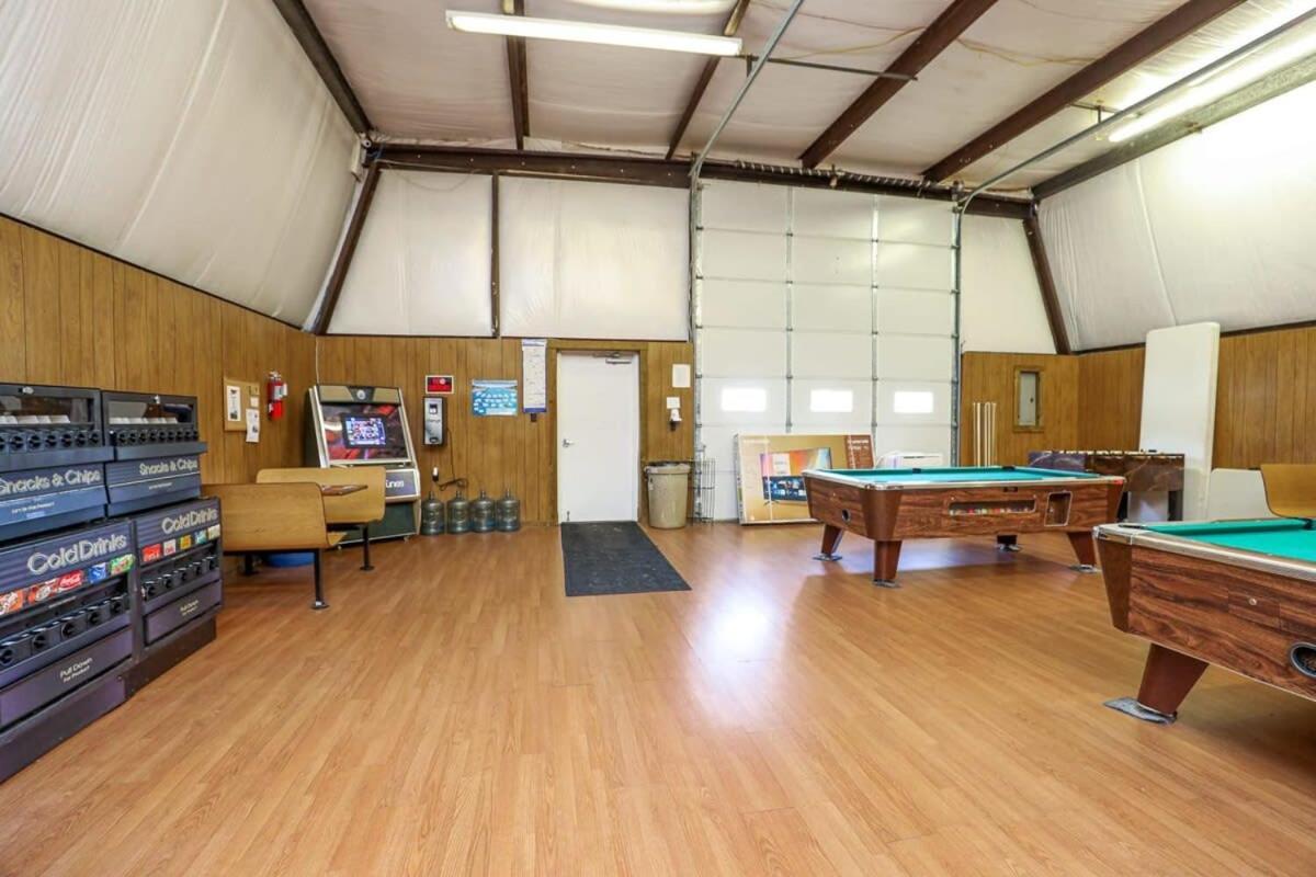2Br Pet Friendly Home In Sneads Ferry With Parking 外观 照片