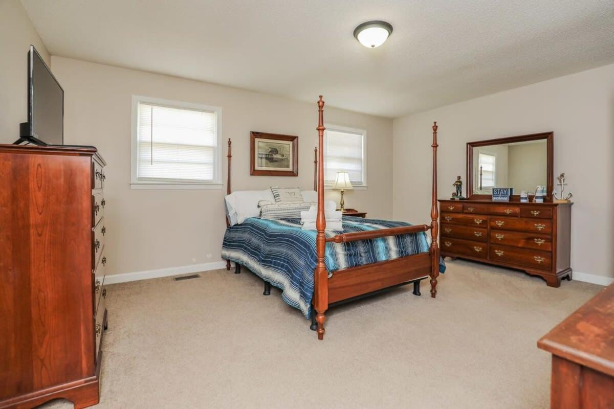 2Br Pet Friendly Home In Sneads Ferry With Parking 外观 照片