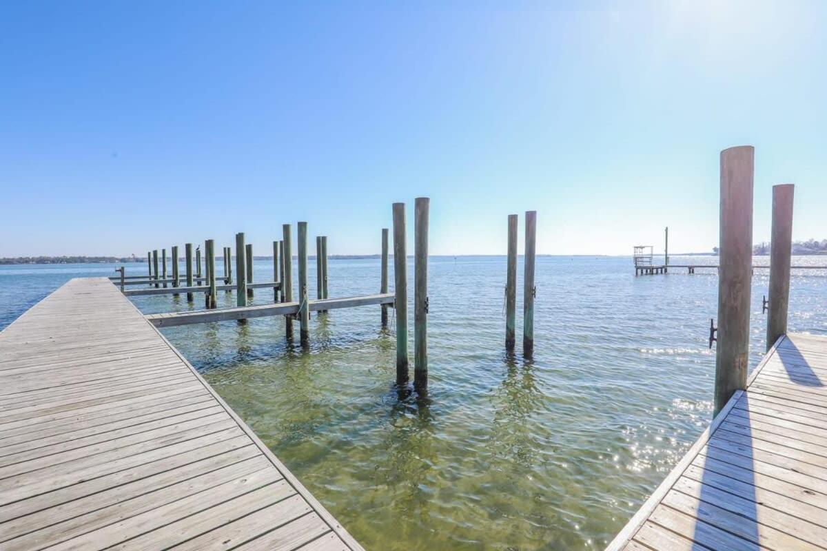 2Br Pet Friendly Home In Sneads Ferry With Parking 外观 照片